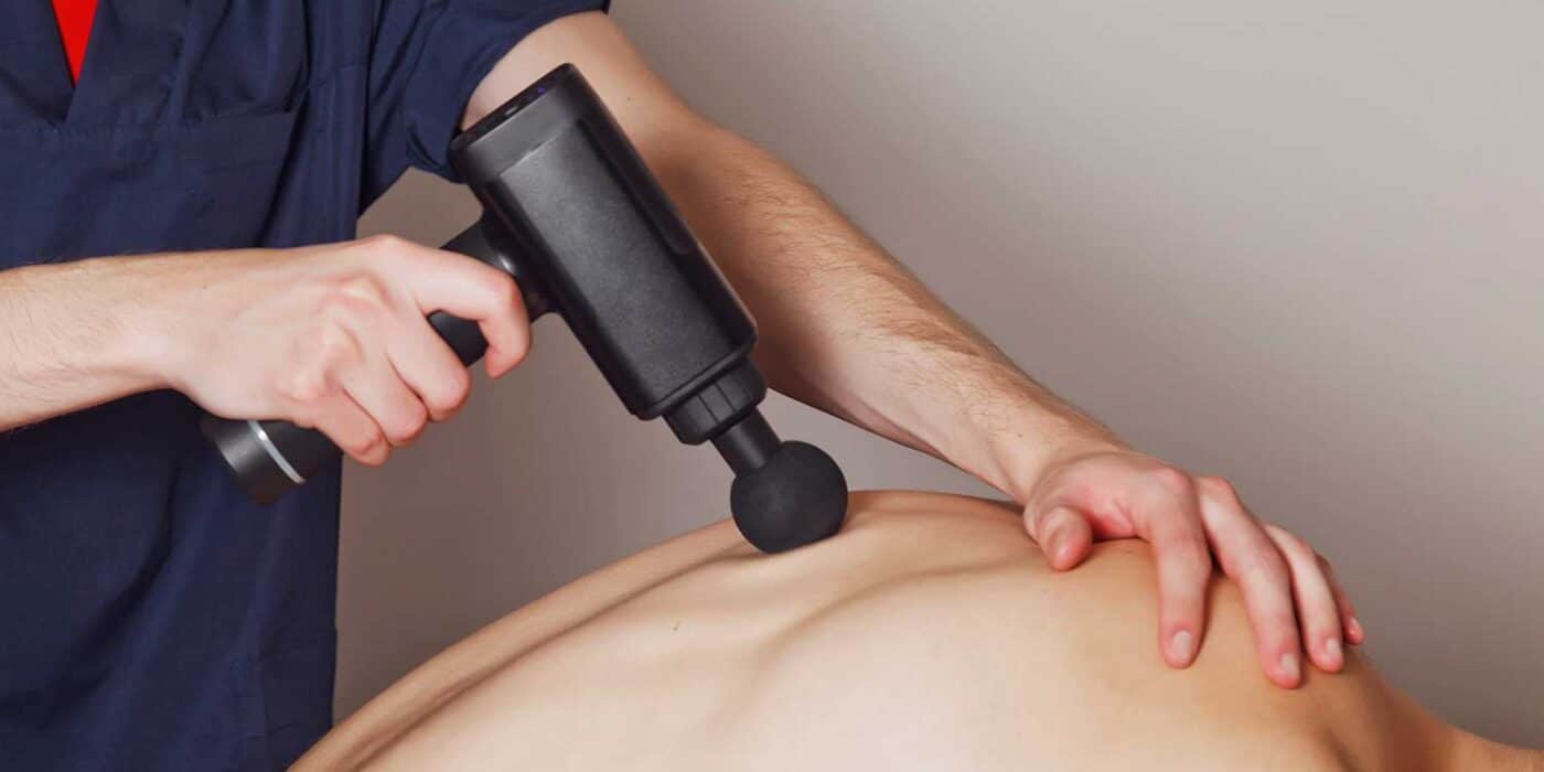 wudidianzi Pistola per massaggio con schermo a LED Massaggiatore muscolare a percussione dei tessuti profondi per alleviare il dolore 